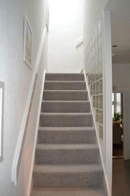Broughty Ferry Riverview Apt -3 Bedroom -Sleeps 6 Exterior photo